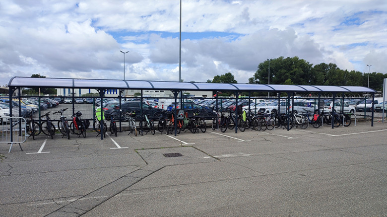 Abri vélo basik
