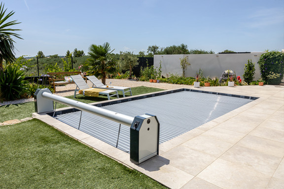 Volet de piscine color plus