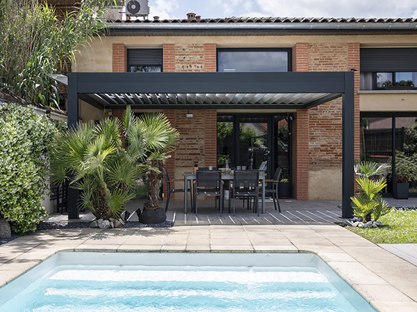 Pergola à lames orientables