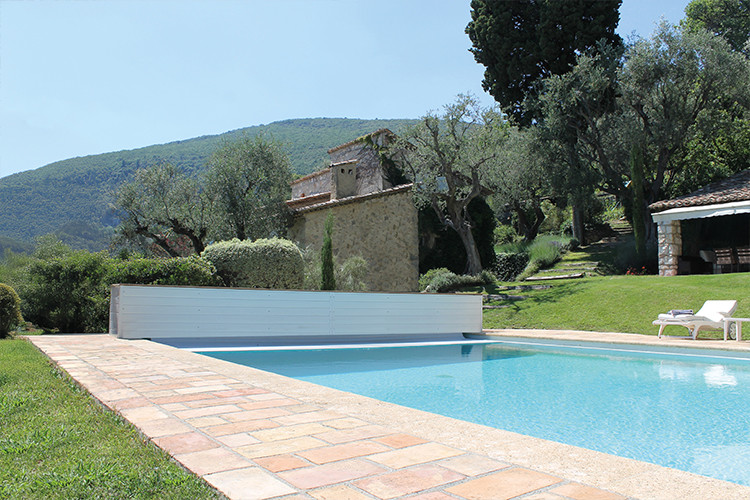 Volet de piscine banc